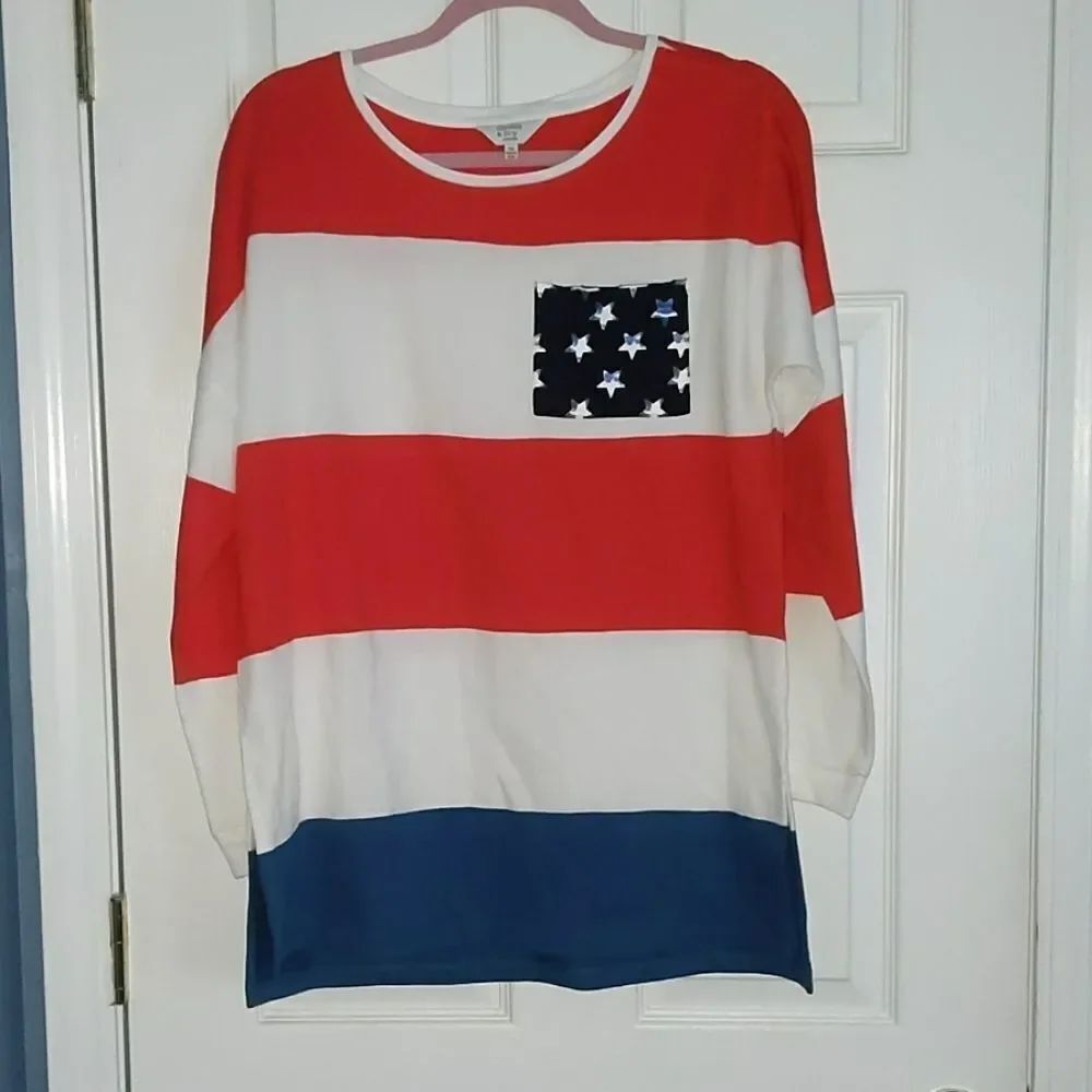 Crown & Ivy red white blue shirt Sz PM